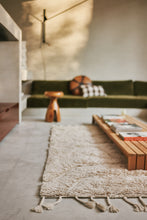Charger l'image dans la galerie, Tapis en laine limitless : 140 x 200 cm
