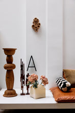 Charger l'image dans la galerie, Forma glass vase, cream