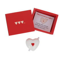 Charger l'image dans la galerie, Petit cœur en céramique annonce surprise