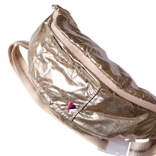 Charger l'image dans la galerie, Sac banane métallisée - dorée femme