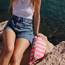 Charger l'image dans la galerie, Sac banane à rayures rose fluo