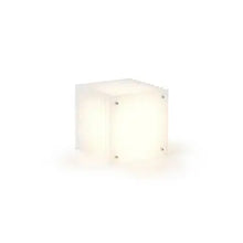 Charger l'image dans la galerie, LOP small square in dreamy acrylic