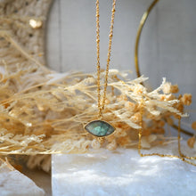 Charger l'image dans la galerie, Collier Mahakali avec oeil - Labradorite