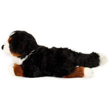 Charger l'image dans la galerie, Peluche chien de montagne couché - 25cm