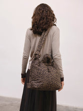 Charger l'image dans la galerie, Ona Soft Bag - Leopard