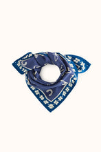 Charger l'image dans la galerie, Small foulard Manika - Abcd indigo