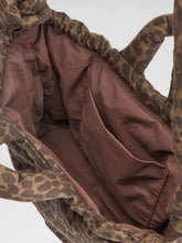 Charger l'image dans la galerie, Ona Soft Bag - Leopard