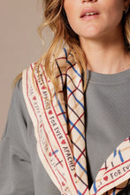 Charger l'image dans la galerie, Big foulard Latika - Cahier macadamia