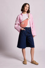 Charger l'image dans la galerie, Sac banane Olivia - Rayures rouges