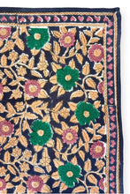 Charger l'image dans la galerie, Grand foulard Latika - Coeur navy forest