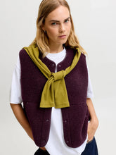 Charger l'image dans la galerie, Veste teddy Vera sans manche - Wine