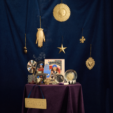 Charger l'image dans la galerie, Suspension soleil en laiton