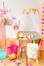 Charger l'image dans la galerie, Ruban de gymnaste rose en bois