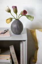 Charger l&#39;image dans la galerie, Tulip - Dusty Light Yellow
