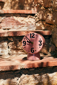 Retro ceramic clock pink