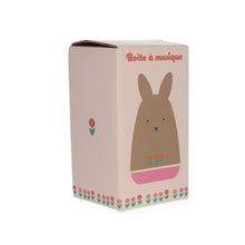 Charger l'image dans la galerie, Boîte à musique lapin en bois
