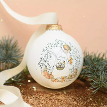 Charger l'image dans la galerie, Boule de Noël - Ronde des lapins de Noël
