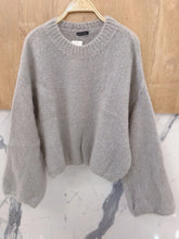 Charger l'image dans la galerie, Pull col rond en mohair et laine - Gris
