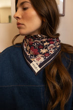 Charger l'image dans la galerie, Small foulard Manika - Polly coal
