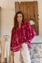 Charger l'image dans la galerie, Blouse Bree imprimé rhubarbe
