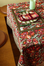 Charger l'image dans la galerie, Serviette de table Mita - Tartan fossil
