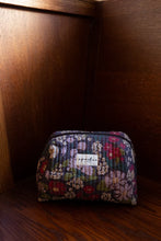 Charger l'image dans la galerie, Trousse Malao - September taffeta
