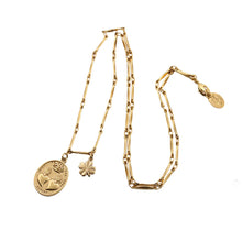 Charger l&#39;image dans la galerie, collier, sacha, médaille, coeur, la2L, laiton, or, bijoux, green, terra, tournai, lille, courtrai, bruxelles
