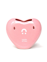 Charger l'image dans la galerie, Vase coeur love patch

