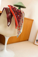 Charger l'image dans la galerie, Small foulard Dupitta - Tartan taupe
