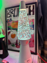 Charger l&#39;image dans la galerie, Lampe glitter pastel green
