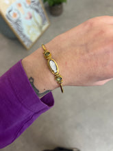 Charger l&#39;image dans la galerie, Bracelet Ondine poisson : Nacre
