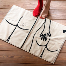 Charger l'image dans la galerie, Bath mat naked couple back

