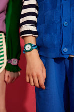 Charger l'image dans la galerie, Montre femme/enfant - A day on earth
