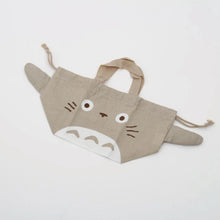 Charger l&#39;image dans la galerie, Sac à lunch en coton avec poignées Totoro
