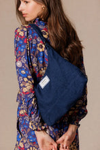 Charger l'image dans la galerie, Sac Radhika - Denim foncé
