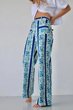 Charger l'image dans la galerie, Jeans Valeria - Flores bleu
