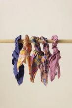 Charger l'image dans la galerie, Chouchou foulard Mano - Lollipop
