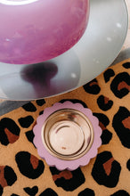 Charger l'image dans la galerie, Gamelle pour chien en forme de marguerite - Small lilas
