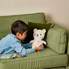 Charger l&#39;image dans la galerie, Artie - L&#39;ours à colorier
