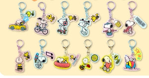 Boîte aléatoire Peanuts Snoopy porte-clés en acrylique