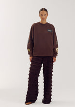 Charger l'image dans la galerie, Sweater Patch
