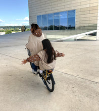 Charger l&#39;image dans la galerie, Poncho long ou court Léopard - Adulte
