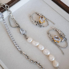 Charger l'image dans la galerie, Boucles d'oreilles avec chaîne
