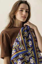 Charger l'image dans la galerie, Foulard Falala - Lola true blue
