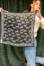 Charger l'image dans la galerie, foulard, apaches, collections, mode, accessoire, femme, enfant, manika, green, terra, tournai, lille, mons, courtrai
