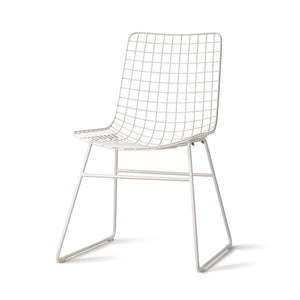 Chaise en métal blanc + coussins